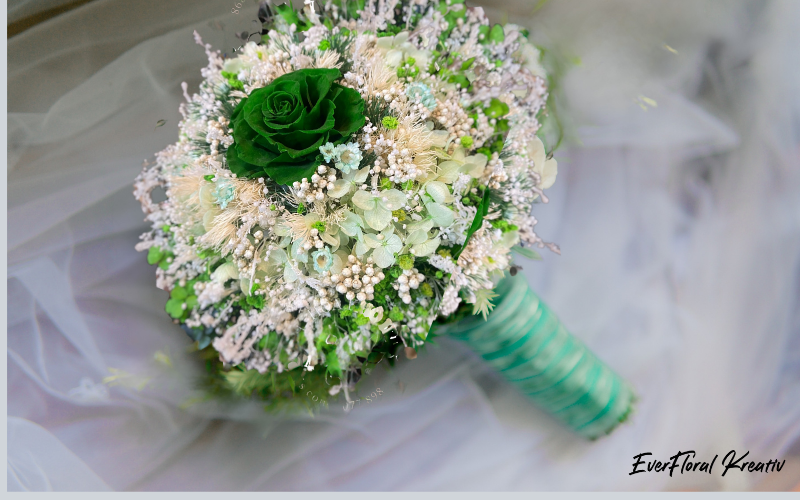 Boho Brautstrauß luxuriös